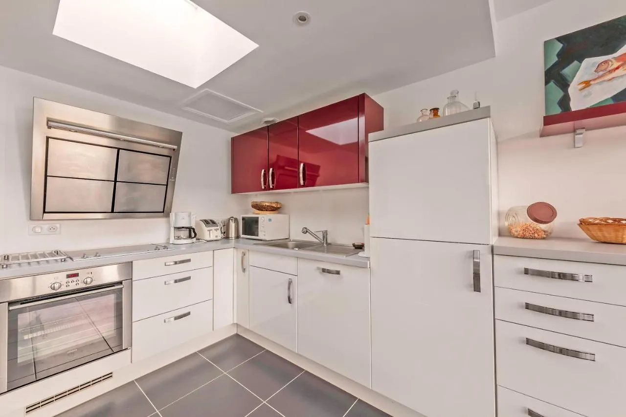 Studio Vue Mer 15M De La Plage Plobannalec Apartamento