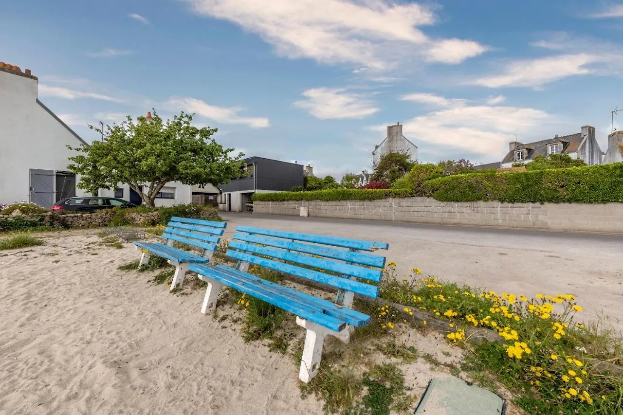Apartamento Studio Vue Mer 15M De La Plage Plobannalec